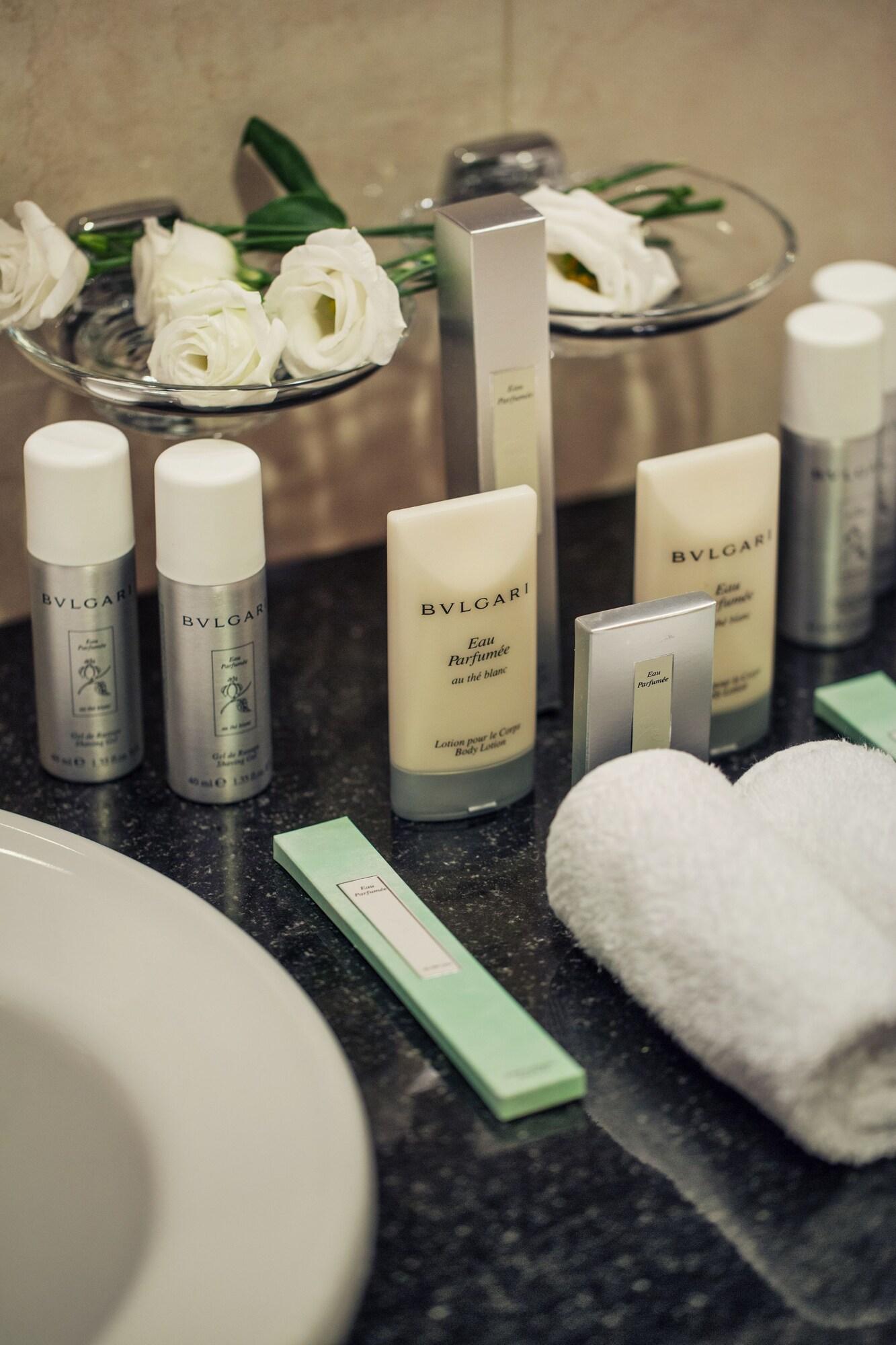 Royal Princess Hotel Dubrovnik Exterior foto BVLGARI toiletries