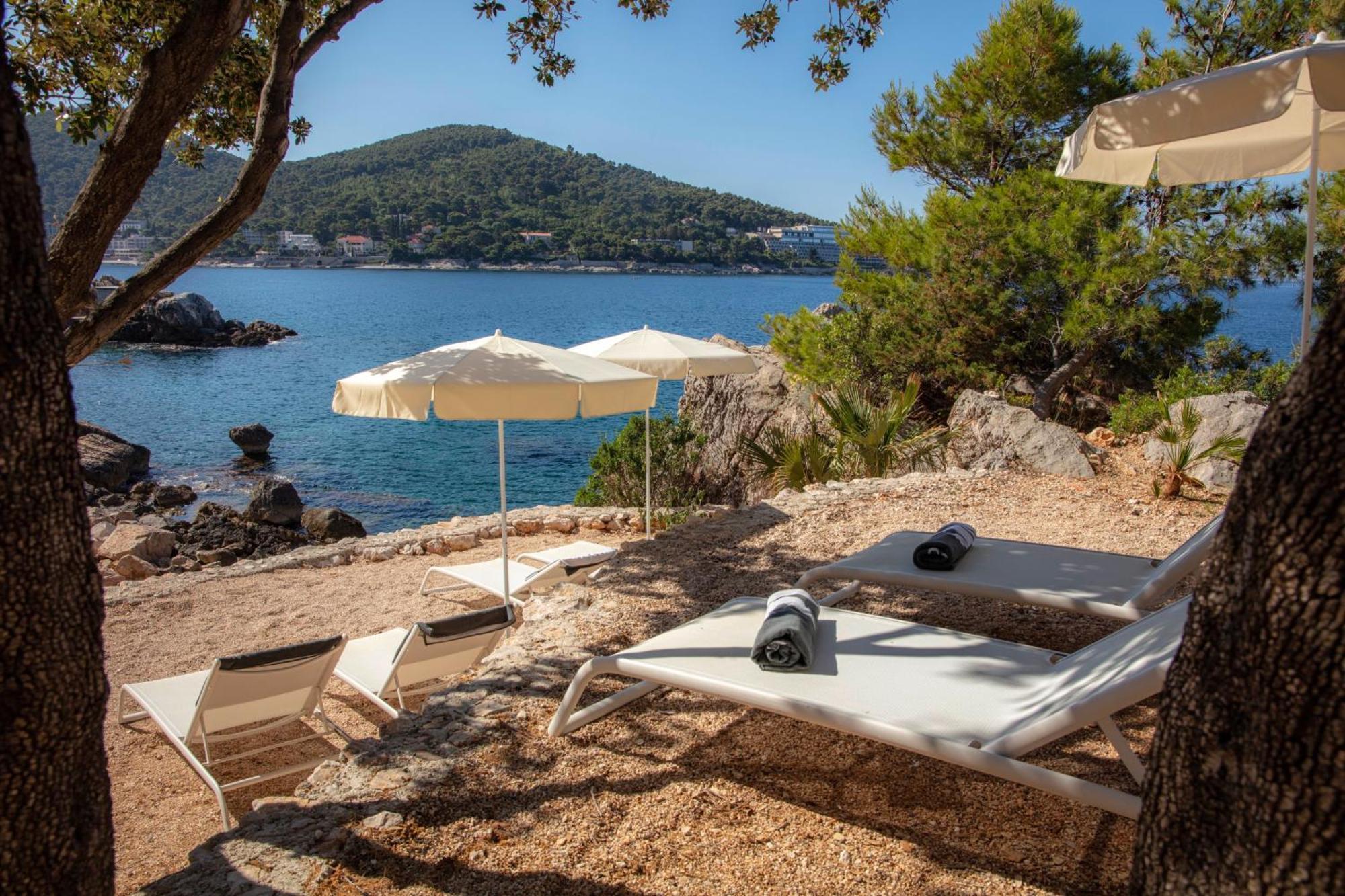 Royal Princess Hotel Dubrovnik Exterior foto Beach in the Bay of Vatsa
